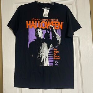NWT Halloween  tshirt M